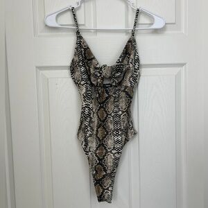 Fashion Nova Bodysuit